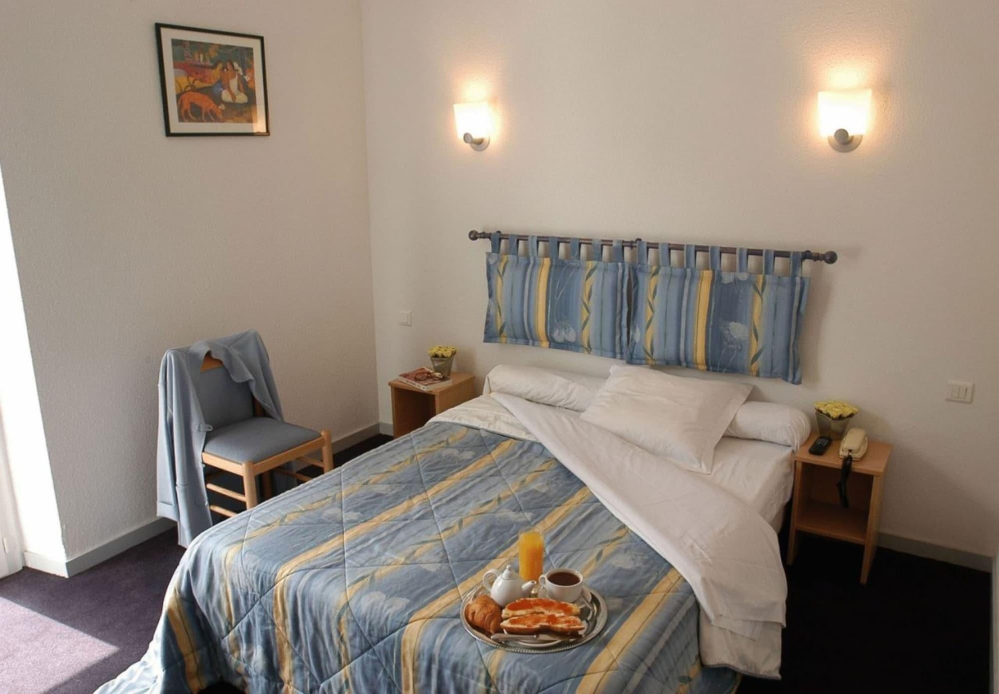 Hotel Esplanade Eden ลูร์ด ห้อง รูปภาพ